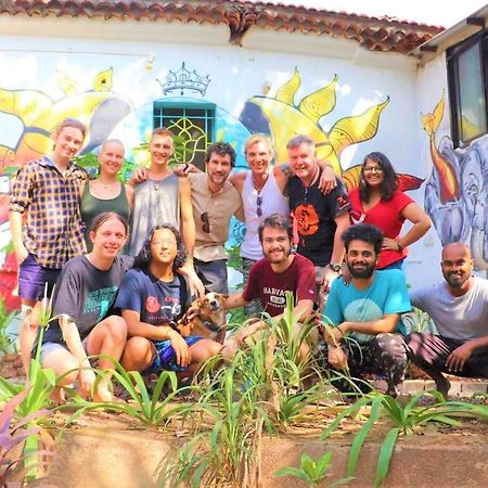 Folklore Hostel Goa Вагатор Экстерьер фото