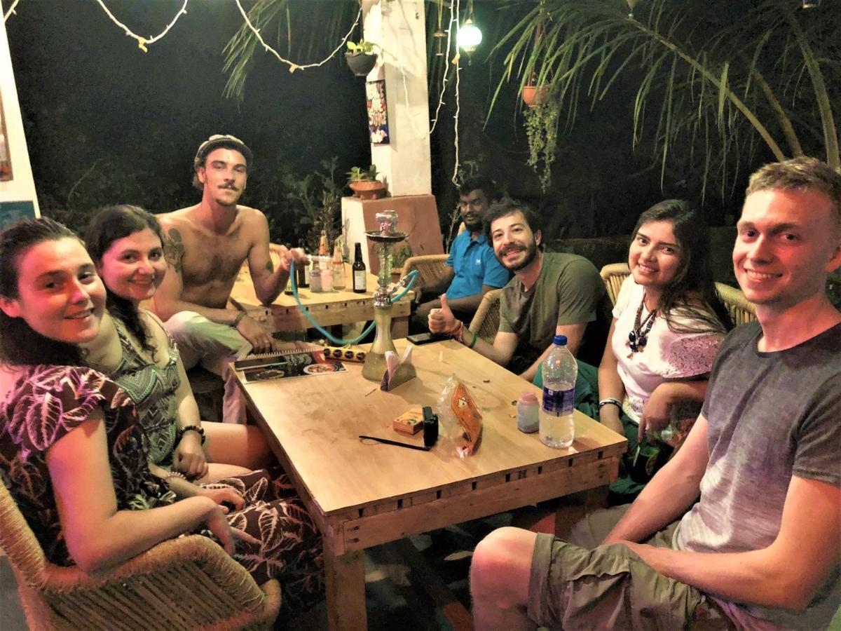 Folklore Hostel Goa Вагатор Экстерьер фото