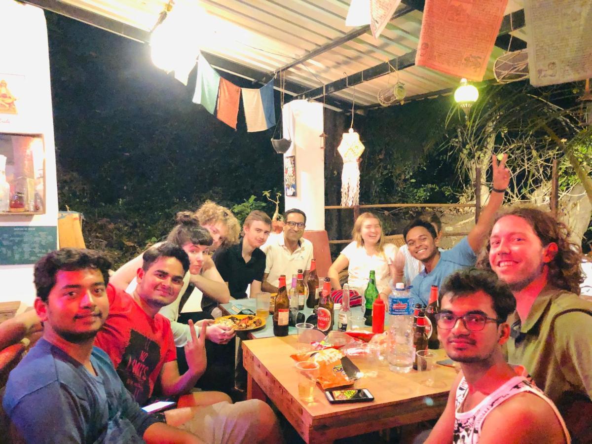 Folklore Hostel Goa Вагатор Экстерьер фото